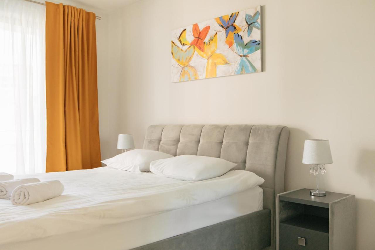 Apartament Azoria K