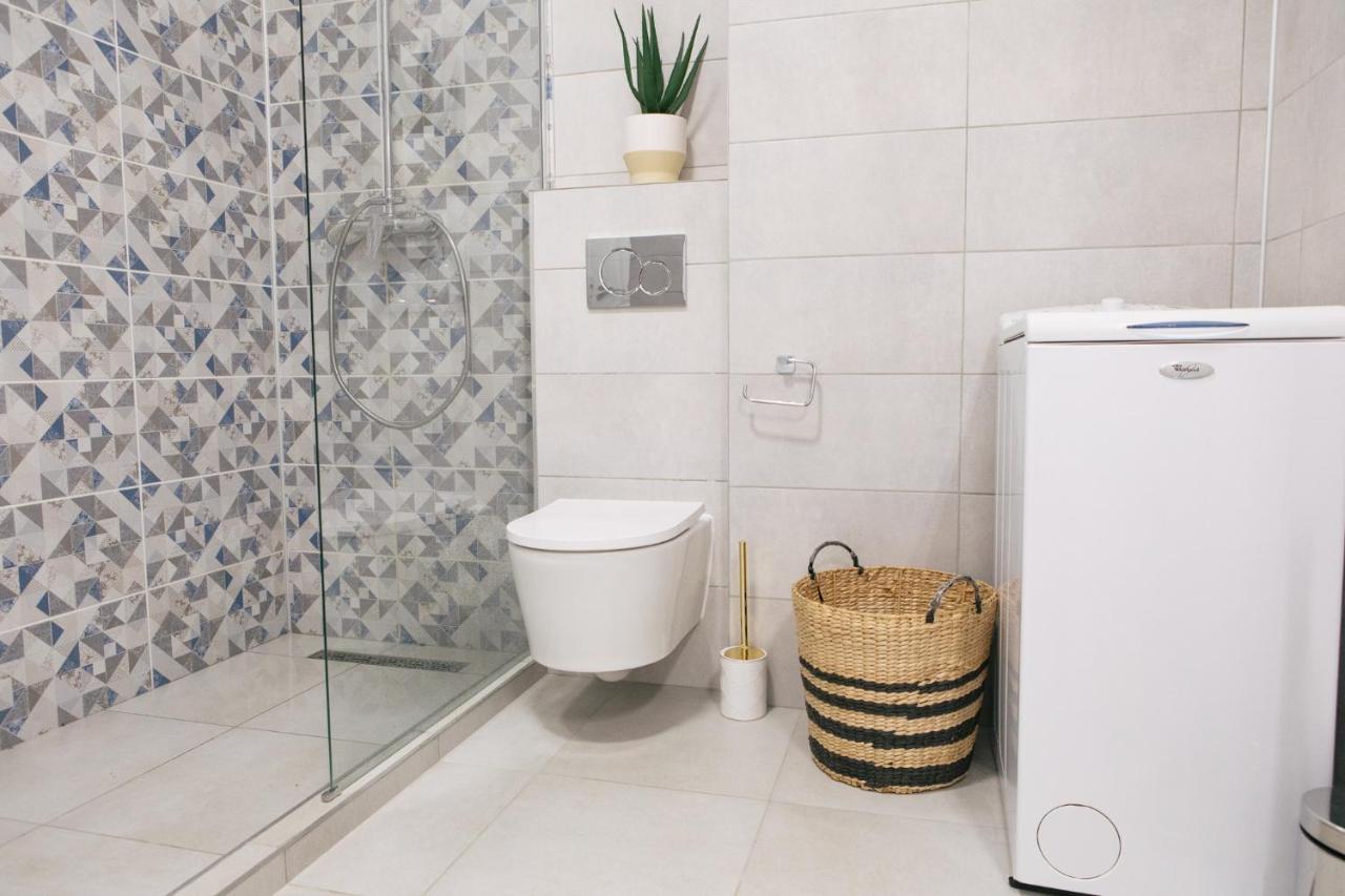 Azoria K Apartament